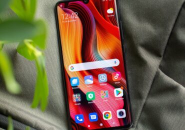 شاومي مي 10 : سعر ومواصفات Xiaomi Mi 10 ومميزات وعيوب الموبايل